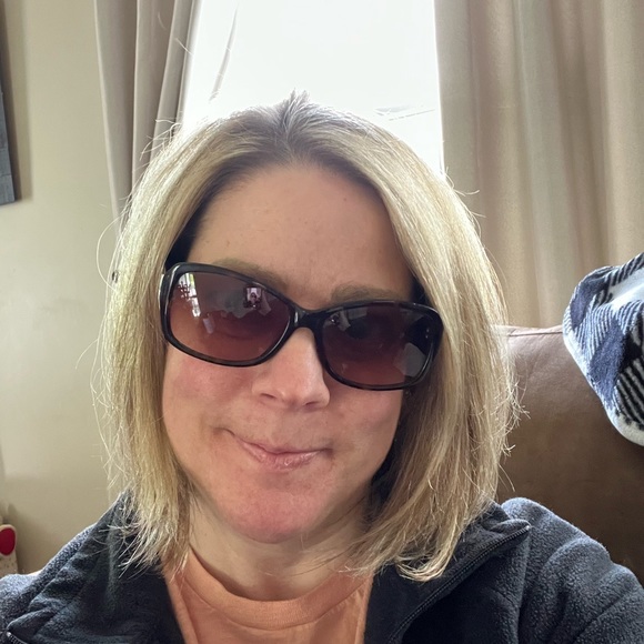 Michael Kors Sunglasses - Picture 2 of 3